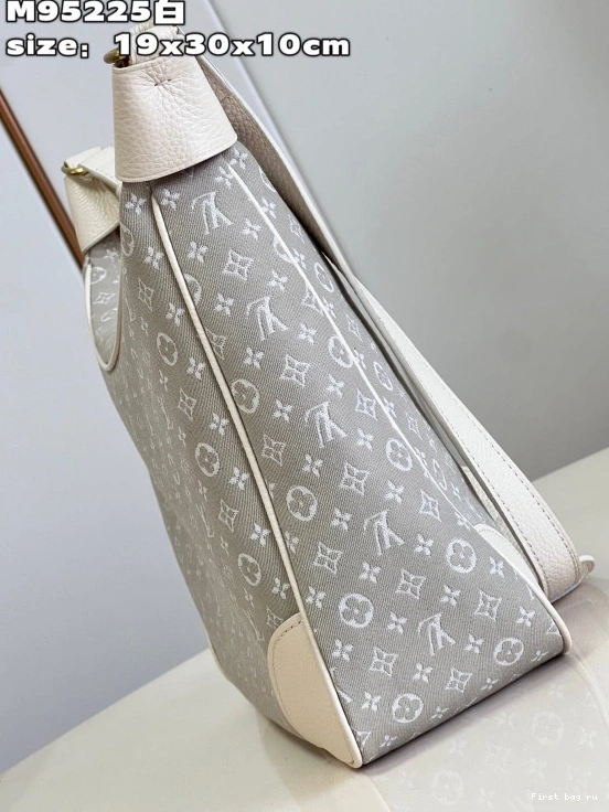 First bag ru VUITTON LOUIS BOULOGNE 0818